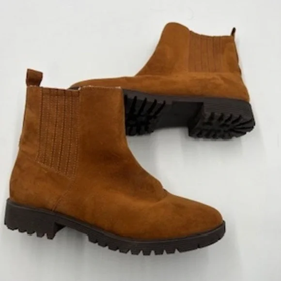 American Eagle Womens Cognac Brown Faux Suede Sherpa Lined Chelsea Boots Size 9 - Picture 6 of 9